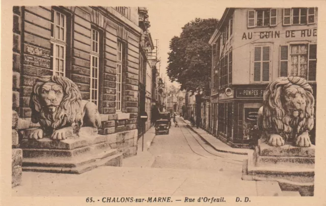 CPA 51 CHALONS sur MARNE Rue d'Orfeuil