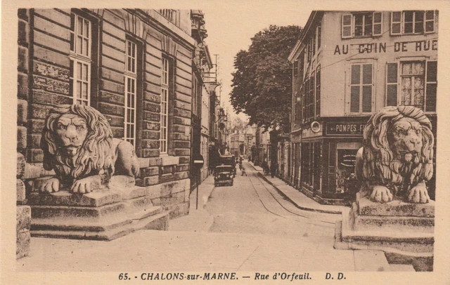 CPA 51 CHALONS sur MARNE Rue d'Orfeuil