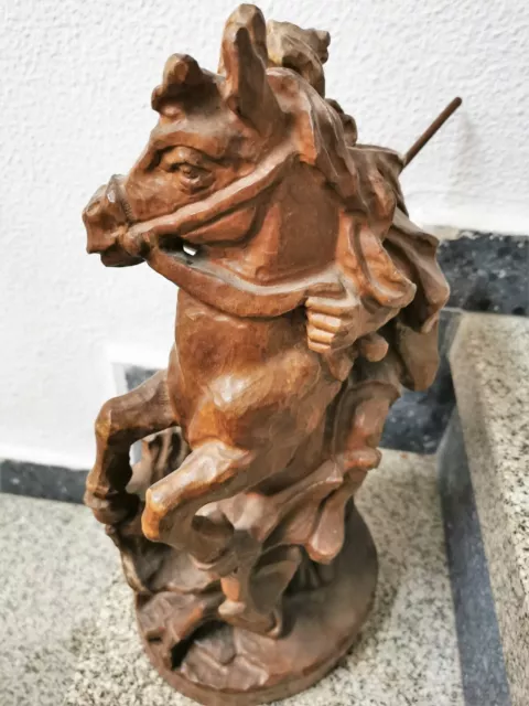 Holzfigur „Hl. Georg auf Pferd - Kampf mit dem Drachen“ handgeschnitzt, antik 3