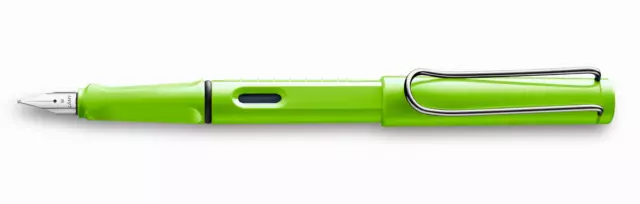 Lamy Safari Green Fountain Pen - L13GNM (Medium)  new in box