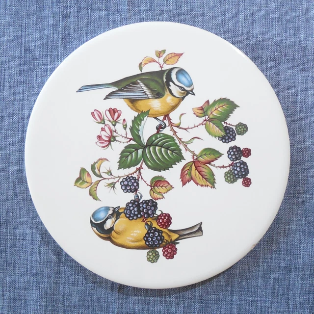 H & R Johnson Round Tile Trivet from ENGLAND Green Yellow Songbird Bird Berries