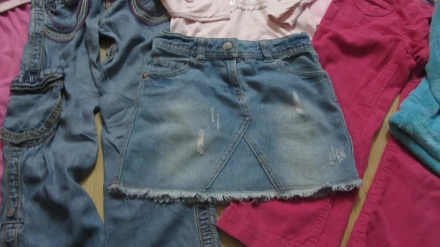 BUNDLE GIRLS 5-6 YEARS CLOTHES fleece jacket, trousers, tops,skirt,leggings,jean 7
