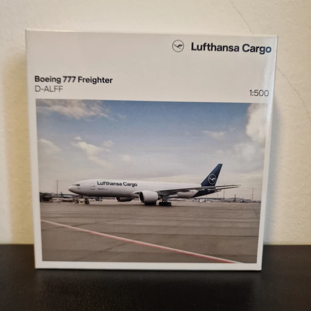 Aereo In Miniatura Herpa Lufthansa Cargo Boeing 777F – Scala 1:500, Modellino In Metallo Da Collezione