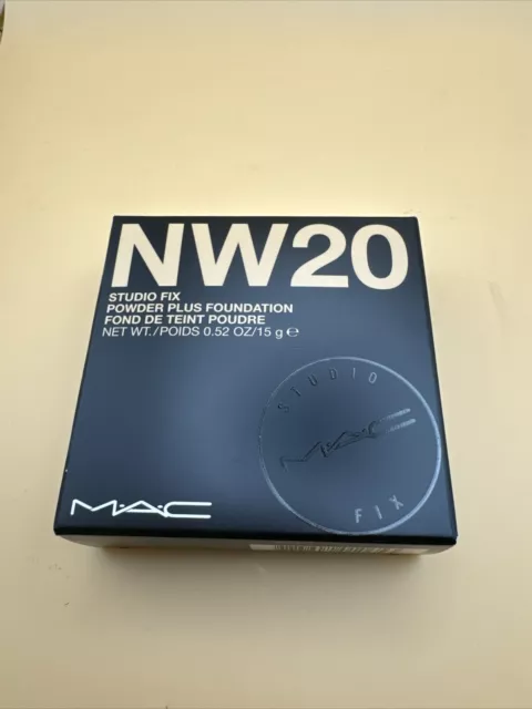 MAC Studio Fix Powder Plus Foundation-#NW20. 0.52oz-15g BNIB