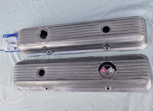OEM GM Finned Aluminum Valve Covers Small Block Chevy Corvette Camaro Z28 SWEET!