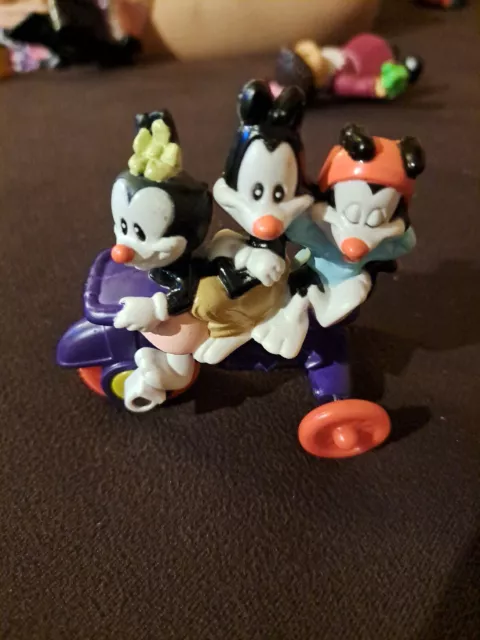 Vintage 1993 Warner Bros. Animaniacs Yakko Wakko Dot McDonald's Happy Meal Toy Vintage 1993 Warner Bros. Animaniacs Yakko Wakko Dot McDonald's Happy Meal Toy
