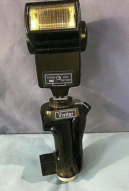 Vivitar AutoElectronic Flash Unit with tripod mounting bracket and Grip