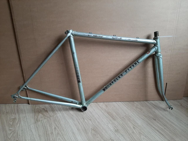 Cadre Vélo Artisanal Eroica D4 - 54x54,5cm, 2800g, 121,8mm, Taille 54