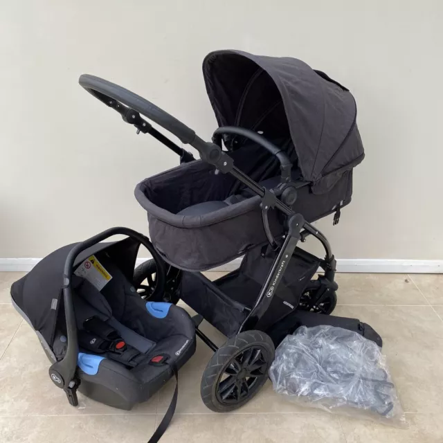 Sistema de viaje todo terreno Kinderkraft Moov 3 en 1 negro precio de venta sugerido por el fabricante £300