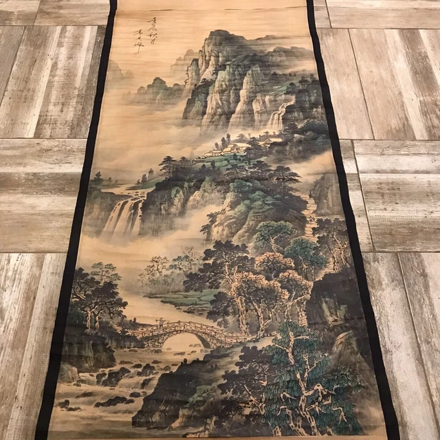 Chinesisches altes hängendes Landschaftsgemälde mit Rollenmontage, signiert