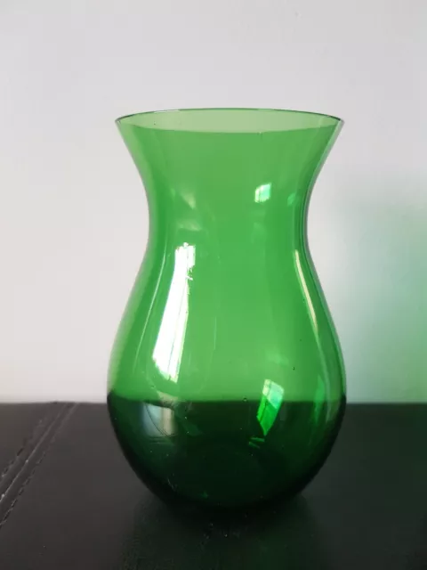 GREEN GLASS VASE, 16cm TALL, BRAND NEW