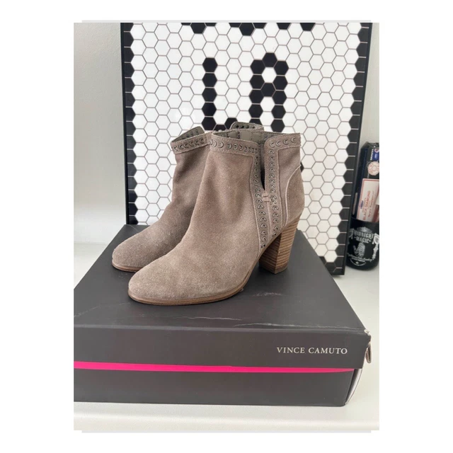 VINCE CAMUTO WOMENS Bobette Boots Suede Leather Zip Up Buckle 73.80 PicClick UK