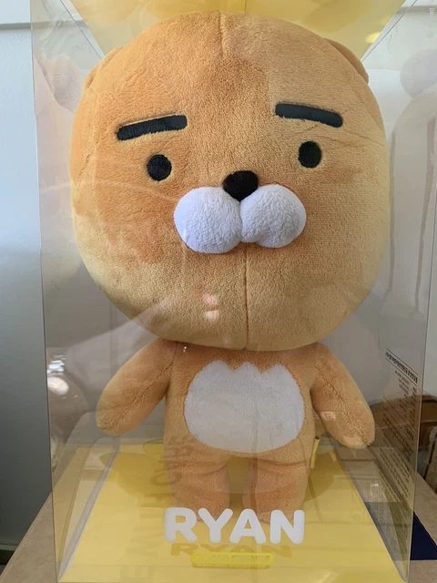 Ryan the lion plush top