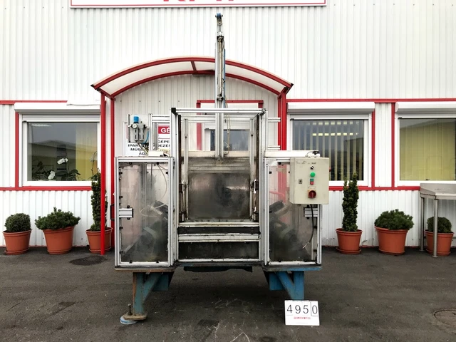 4950 - Double Miter Cutter Metal Saw