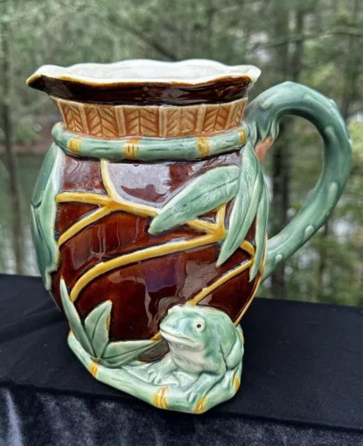 Vintage Majolica Ceramic Pitcher Frog Bamboo & Lily Pads 32 fl oz Excellent!