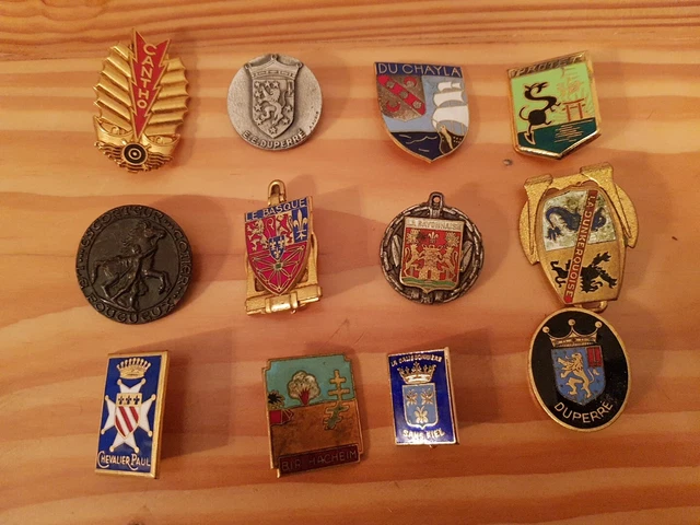 LOT 12 insignes Marine Nationale EUR 30,00 - PicClick FR