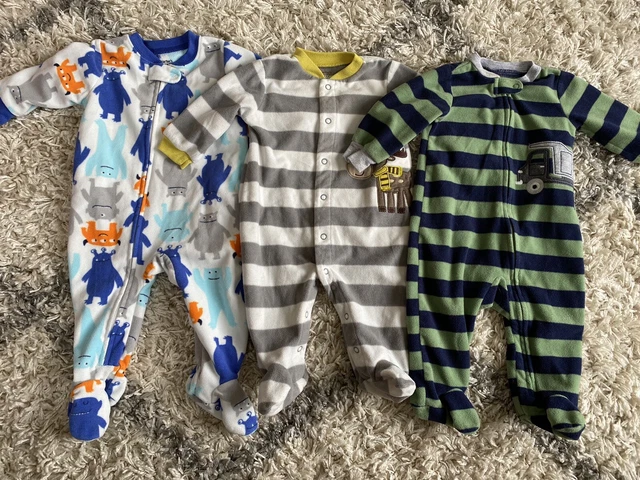 Lot of 3 Carters Baby Boy Size 6 Months Fleece Sleepers Pajamas. Free Shipping!