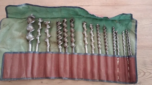 15 x vintage Auger drill bits set in canvas wrap bag