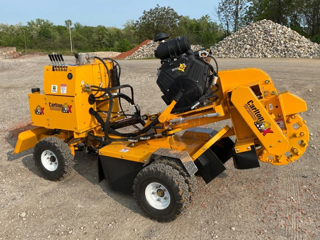 New Carlton Sp5014 Self Propelled Stump Grinder, 35Hp Vanguard Gas,Hyd Blade,4Wd