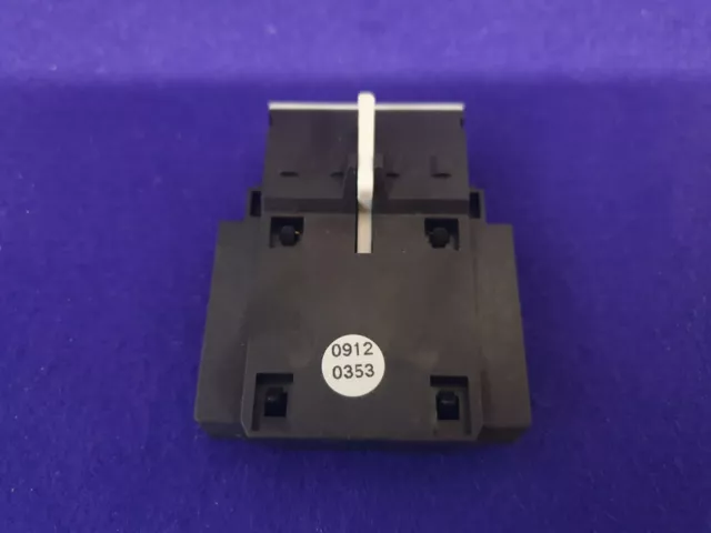 Moeller Contact Block  HI11-S-PKZ2 3