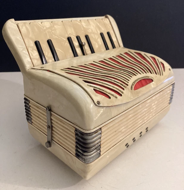 Rare Vtg Italian Art Deco Mini Figural Accordion Pearloid Cigarette Box, Musical