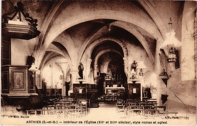 CPA Saint-Sauveur s Ecole L'Eglise FRANCE (1300734