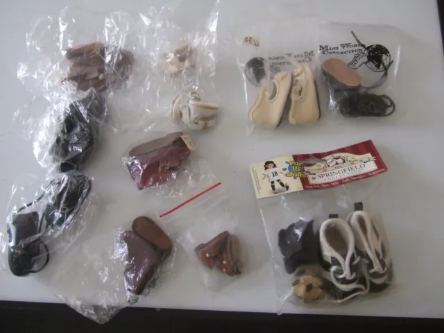 11  Pair   Mini World - Springfield Collection + Doll Shoes  Various Sizes   Nos