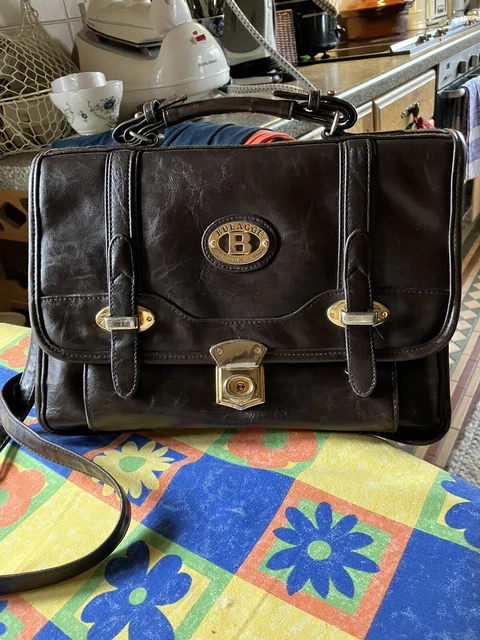 Bulaggi metropolitan outlet fashion