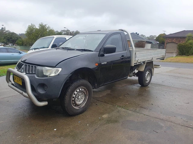 triton ute