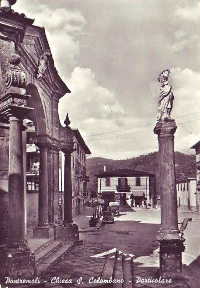 Pontremoli(Massa Carrara)-Chiesa S. Colombano-1958