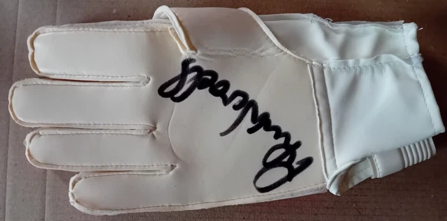 CHRIS WOODS ORIGINAL SIGNED GOALKEEPER GLOVE England Rangers Norwich 7.99 PicClick UK