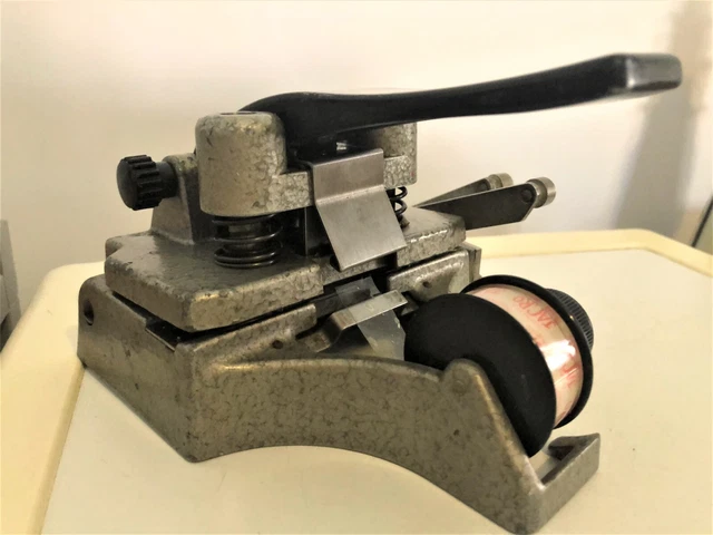 Empalmador de película de cinta de 16 mm Leo Catozzo con cinta nueva ¡en notable buen estado!¡!
