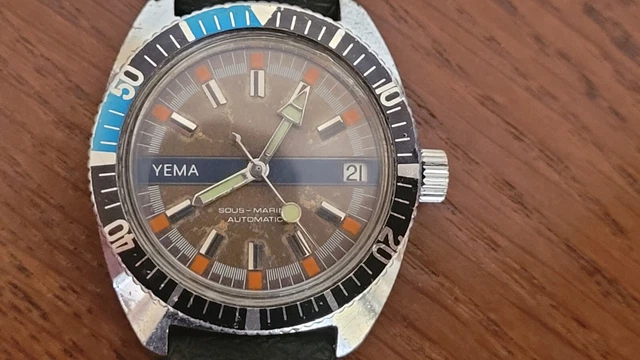 Montre Yema Sous-Marine Automatique Vintage - Réf. 86.05.55 - Acier Inox Argenté