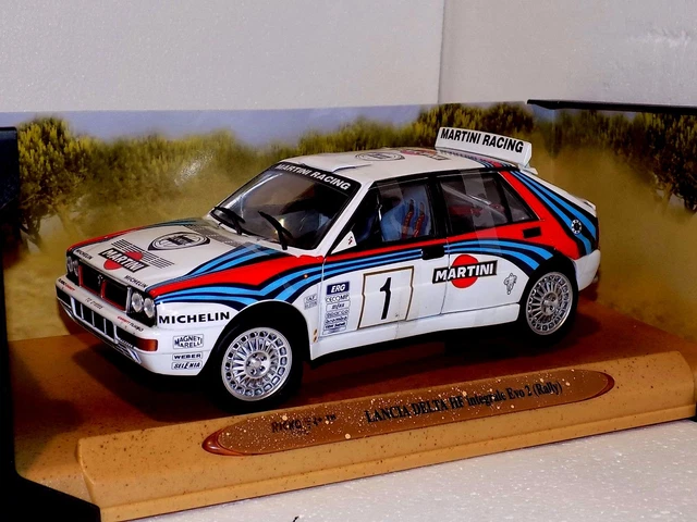 Ricko 1/18 Lancia Delta HF Integrale Evo 2 Rally - Martini - Collection