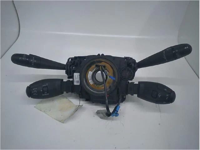 Bloc De Commandes COM2000 Pour Citroën C3 - Référence 96773868ZD - Occasion Fonctionnel