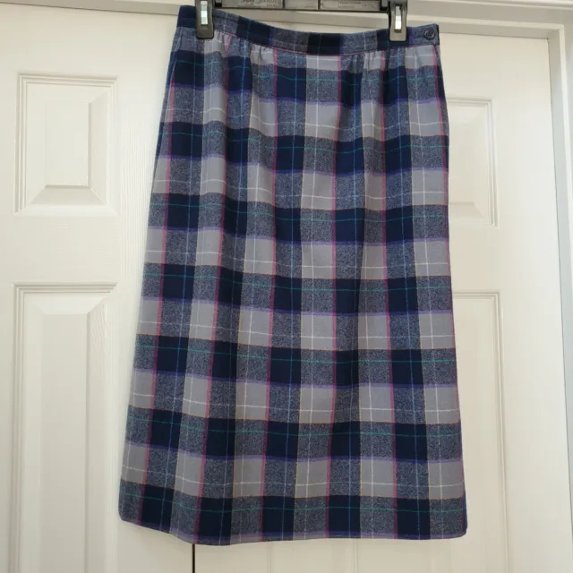Vintage Pendleton Woolen Mills Navy Blue Gray Plaid Wool Skirt A-line Size 10