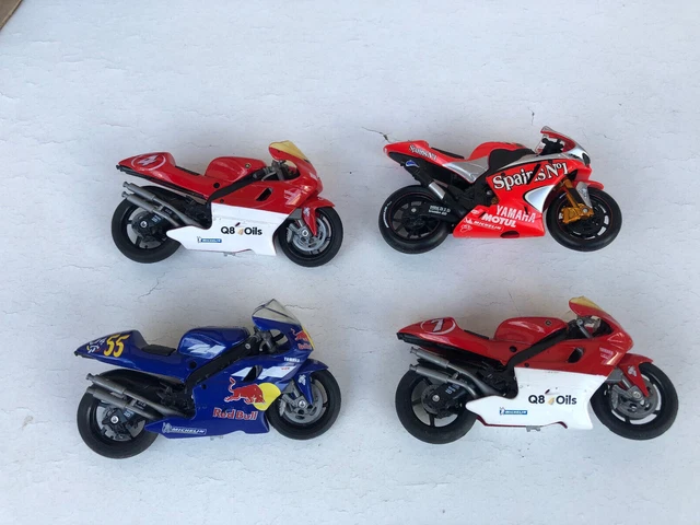Miniature Moto YAMAHA 500cc YZR #4 Rouge Au 1/18 Majorette 6101 - état Neuf En Boîte