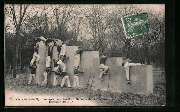 CPA Joinville, Ecole Normale de Gymnastique, Redoute de la Faisanderie 1908