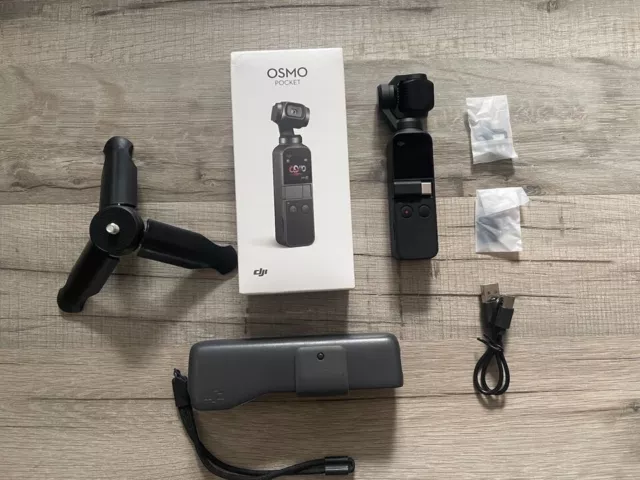 DJI Osmo Pocket Handheld Kamera mit 3-Achsen-Gimbal mit Zubehörpaket