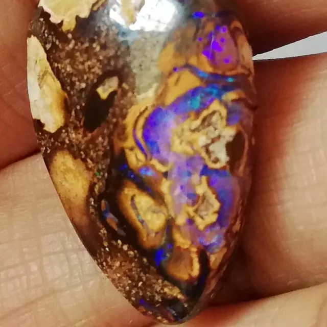 Stunning 18.45CT +VID Australian SOLID Boulder opal double sided