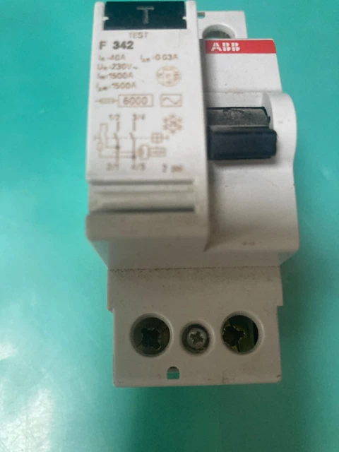 Disjoncteur Différentiel 1P+N 4.5kA C-40A 30mA type AC 60Hz - HAGER