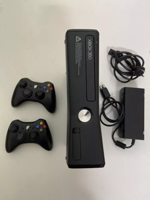 Microsoft Xbox 360 - 320 gb  Console -  Funzionante + Cavi 2 Controller