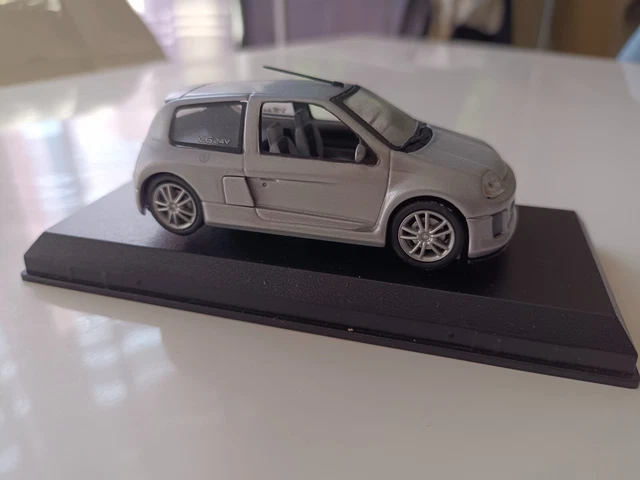 412D Jemmpy/GTS Kit Résine Monté Clio Renault V6 24V #44 1998 1:43 + Boite