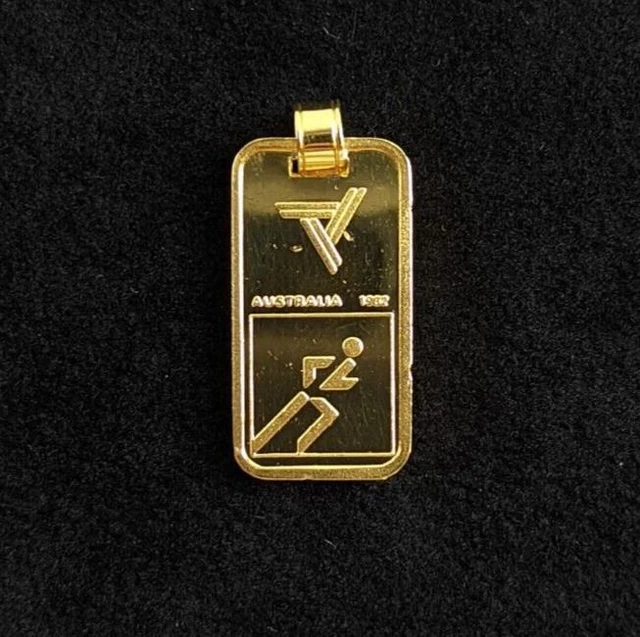 Fine Silver 999 Bar Ingot Pendant Running 1982 Commonwealth Games Gold Plated