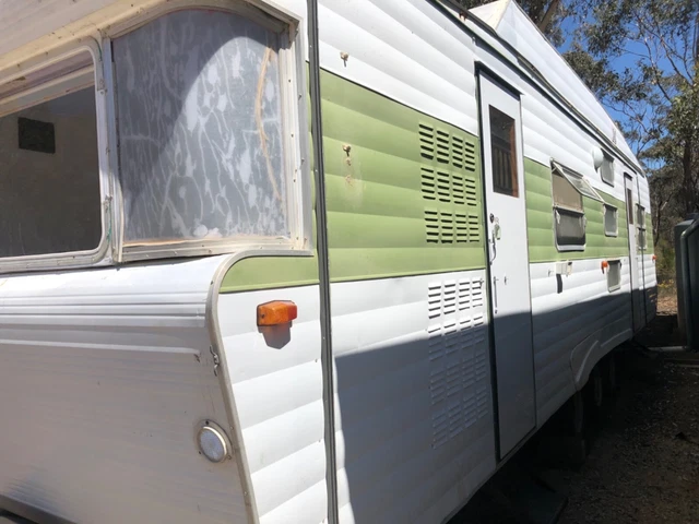 Viscount caravan 30ft 3