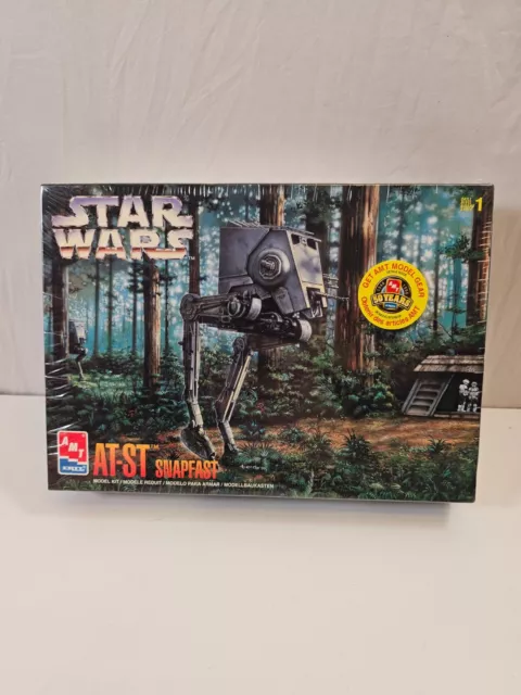 AMT AT-ST Snapfast Kit ERTL - neu und versiegelt Retro Modell