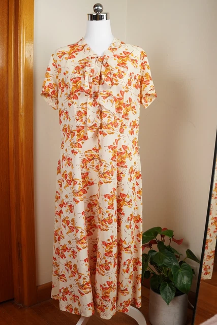 Vintage 70s Beige Floral Riviera Dress Size 18 Arnel
