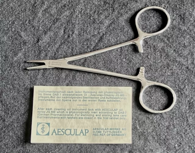 Aesculap Webster Needle Holder, 5", Straight, Smooth Jaws, Stainless