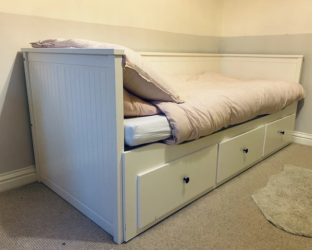 IKEA HEMNES WHITE daybed Inc 3 drawers & 2 mattresses £50.00 PicClick UK