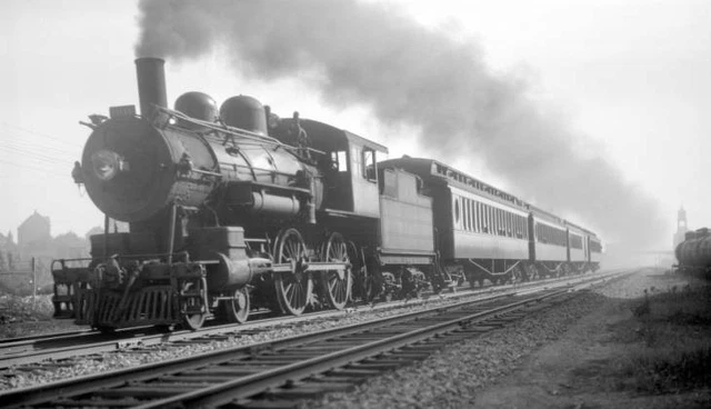 BM Boston & Maine Railroad train, Engine No. 1016, 4-4-0 OLD TRAIN PHOTO